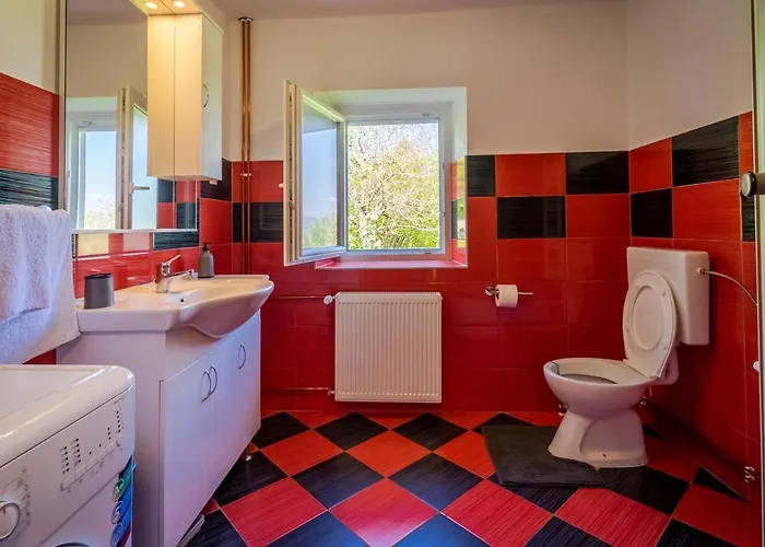Dom wakacyjny House With A Parking Space Sleme Skradsko, Gorski Kotar - 20726 Skrad